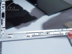 經典觸控之作 全面解析Microsoft Surface RT黑色鍵盤保護套與32GB WIFI平板電腦